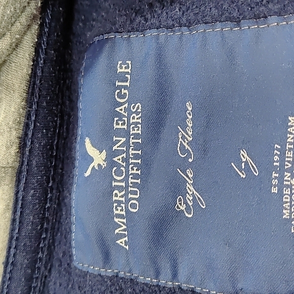 American Eagle Outfitters women's hoodie Size: see measurements - Picture 3 of 4